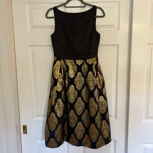 Oasis Skater Dress — UK 8